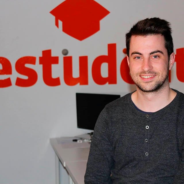 Camille Raymond Diplome Bachelor 2014