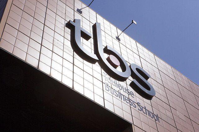 TBS Batiment Lascrosses Facade