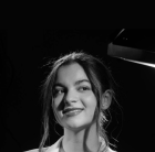 Carrer Services : Maeva Garcia Cano